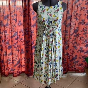 Beautiful floral maternity dress